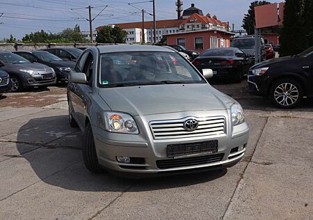 Toyota Avensis Fließheck 1.8 VVT-i Sol