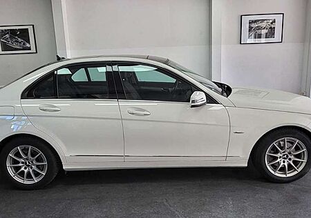 Mercedes-Benz C 200 Limo AVANTGARDe. Automatik TÜV 09/2027
