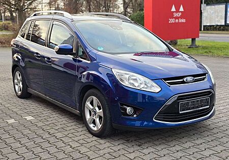 Ford Grand C-Max Titanium Vollausgestatt.