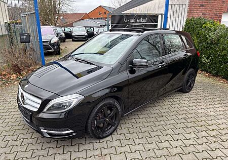 Mercedes-Benz B 180 AUTOMATIK 1 HAND SHZ S-DACH XENON TEMP