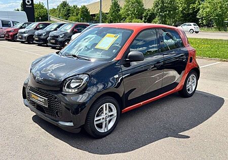 Smart ForFour EQ 22KW Schnelllader LM KlimaA SHZ PDC