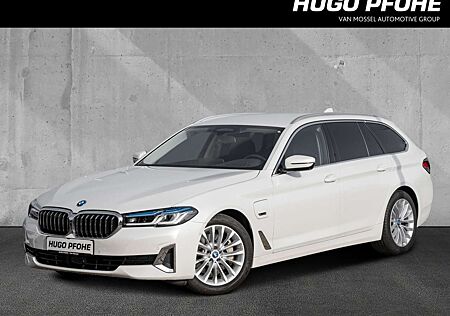 BMW 530 e Touring Luxury Line. AHK. Driving Prof..head Up