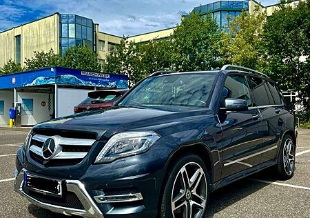 Mercedes-Benz GLK 350 AMG,ILS,H&K,DistronicPlus,20Zoll,TotwinkelA,360^