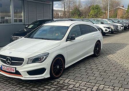 Mercedes-Benz CLA 250 Shooting Brake 7G-DCT AMG Line