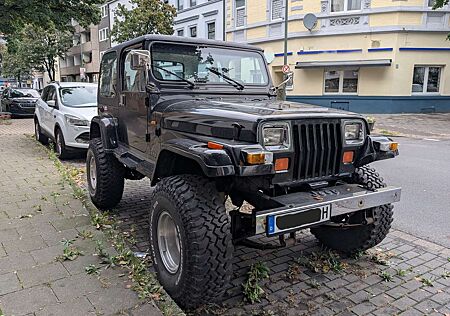 Jeep Wrangler YJ 2.5
