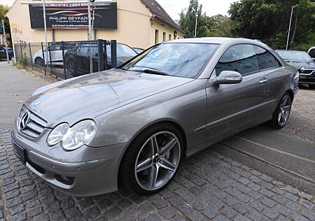 Mercedes-Benz CLK 320 CLK320 CDI ELEGANCE*SPORT*VOLLAUSSTATTUNG*