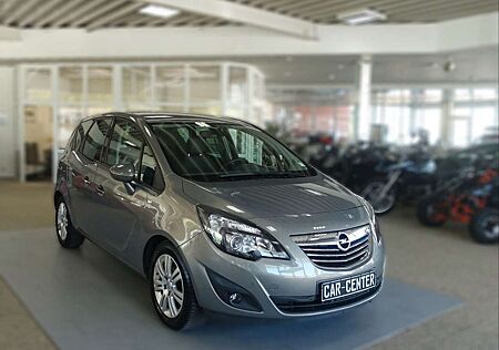 Opel Meriva B Innovation PLUS; AAC SHZ PDC GJR LMF