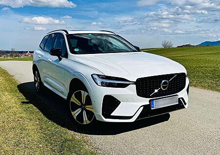 Volvo XC 60 XC60 XC60 Plug-In-Hybrid T6 AWD Recharge Plus Dark