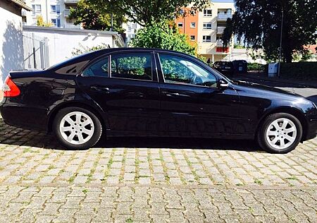 Mercedes-Benz E 220 CDI Automatik Classic