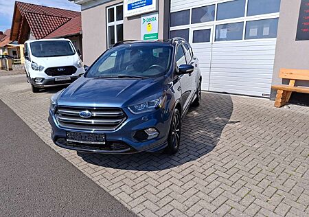 Ford Kuga 1.5 EcoBoost 2x4 ST-Line