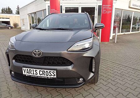 Toyota Yaris Cross Hybrid 130 1.5 VVT-i Teamplayer+Winterpaket