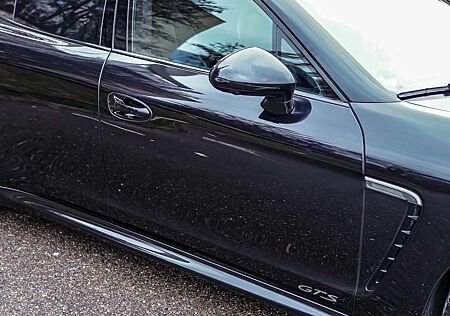 Porsche Panamera GTS PDK