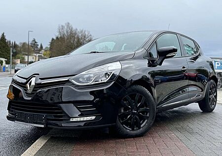 Renault Clio 1.2 16V 75 LIMITED Sitzheizung Klima Unfallfrei