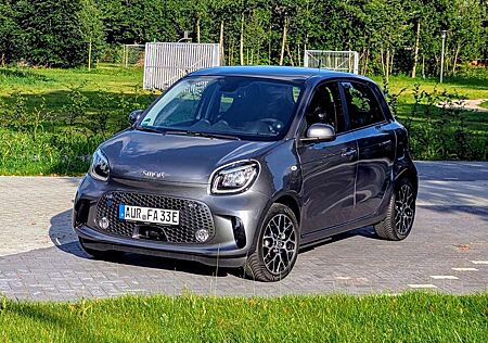 Smart ForFour electric drive EQ prime mit Garantie, wie neu