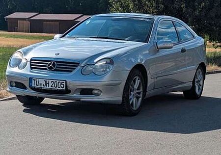 Mercedes-Benz C 230 Kompressor Sportcoupe
