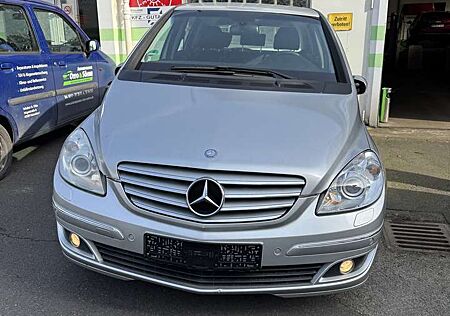 Mercedes-Benz B 200 Autotronic