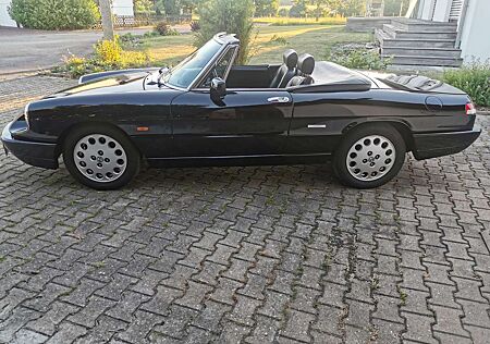 Alfa Romeo Spider 2.0