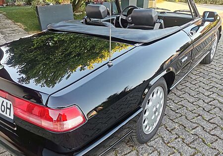 Alfa Romeo Spider 2.0