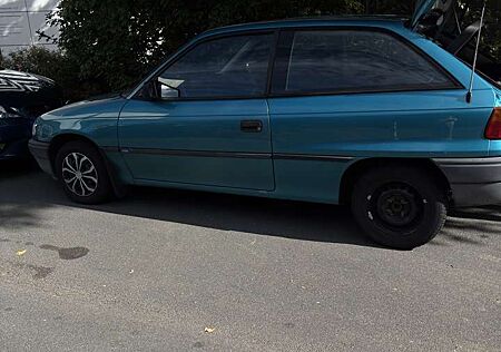 Opel Astra 3p 1.4i GL 60cv cat.