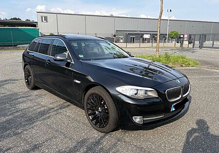 BMW 525d 525 3.0 Touring PANORAMA STANDHEIZUNG EURO5