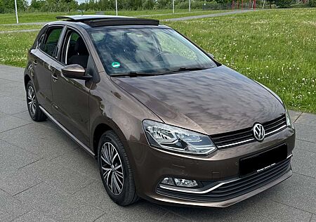 VW Polo Volkswagen 1.2 TSI Blue Motion Technology Allstar