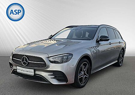 Mercedes-Benz E 300 de 4Matic AMG Line PANO WIDESCREEN LEDER