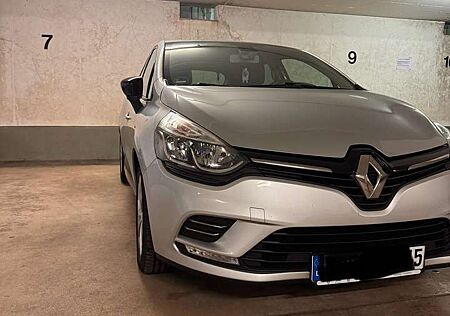 Renault Clio 1.2 16V 75 LIMITED