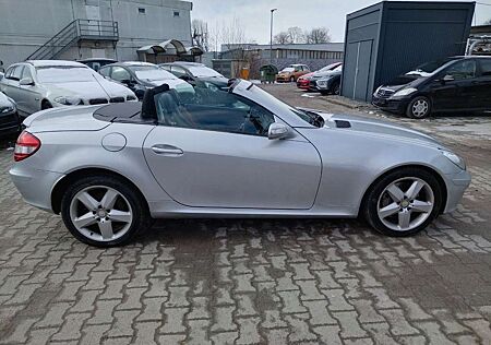Mercedes-Benz SLK 200 K Sport Edition+AUTOMATIK+LEDER+SHZ+PDC