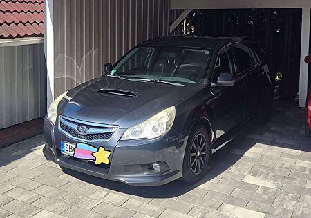 Subaru Legacy Kombi 2.0D Active