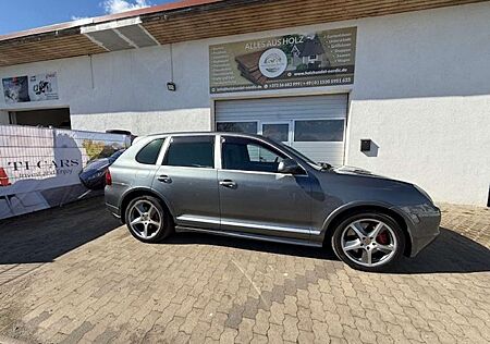 Porsche Cayenne Turbo