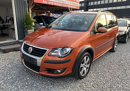 VW Touran Volkswagen Diesel 2.0 TDI DSG Highline