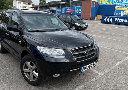 Hyundai Santa Fe 2.2 CRDi GLS 4WD,7-Sitzer,Leder,1. Hand