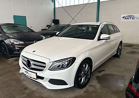 Mercedes-Benz C 220 T BlueTec / d Avantgarde*Navi*LED*