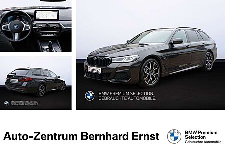 BMW 530 e Tou M Sportpaket PanoAHK Laserlicht Head-Up