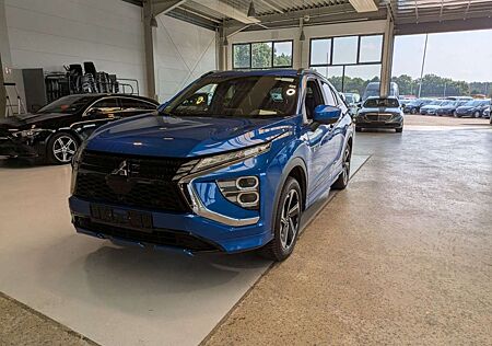 Mitsubishi Eclipse Cross 2.4 PHEV 4WD*360°Cam*Standheizung*Navi*LED*ACC