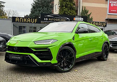 Lamborghini Urus 4.0 V8 Capsule Akrapovic Carbon 23 B&O TV