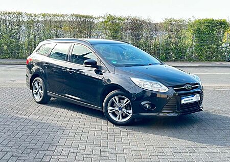Ford Focus Turnier Champions Edition LED-PDC-SHZ-Klim