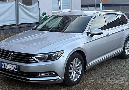 VW Passat Variant Volkswagen 2.0 TDI SCR (BlueMotion Technology)