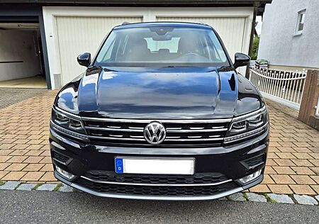 VW Tiguan Volkswagen Highline BMT/Start-Stopp 4Motion