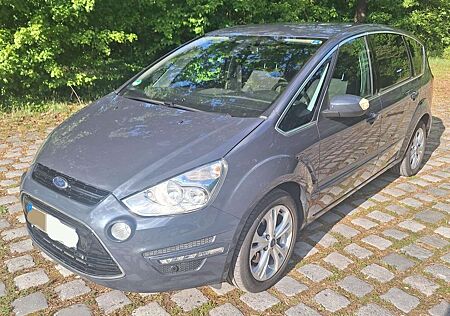 Ford S-Max 1.6 EcoBoost Titanium; 1. Hand; HU Neu
