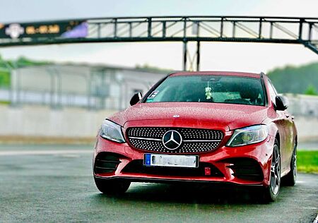 Mercedes-Benz C 300 C-Klasse T-Modell T 9G-TRONIC AMG Line