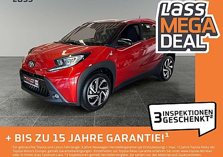 Toyota Aygo 1.0 Teamplayer ACC Fernlichtass. Kam. Navi