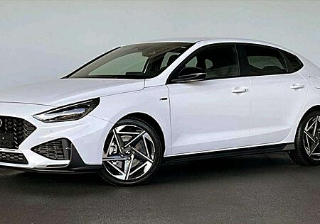 Hyundai i30 Fastback 1,5 T-GDi MHEV N-Line Keyless LED
