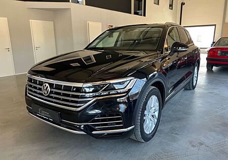 VW Touareg Volkswagen 3.0 TDI Elegance 4Motion/Matrix/Pano/ACC