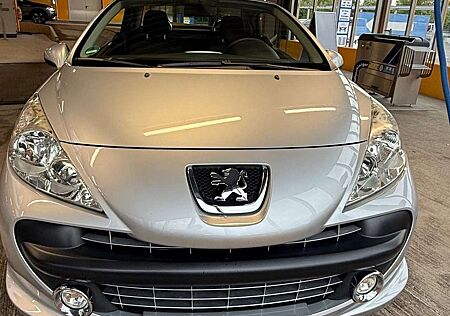 Peugeot 207 CC 120 VTi Filou