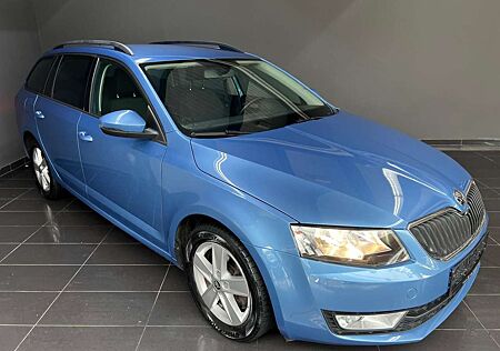 Skoda Octavia Combi Ambition 4x4 /COLUMBUS-NAVI/ALU