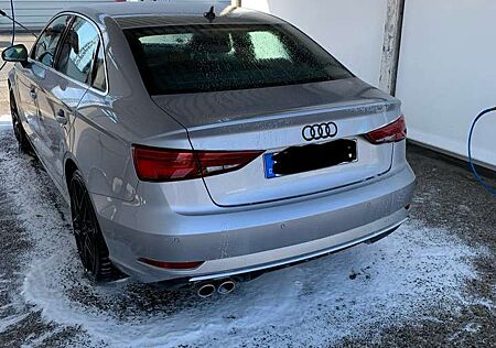 Audi A3 35 TFSI S tronic Limousine Sport