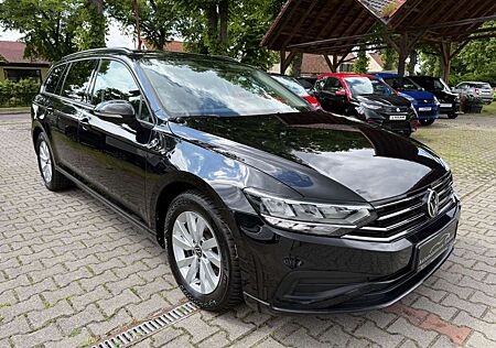 VW Passat Variant Volkswagen Conceptline