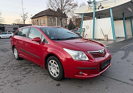 Toyota Avensis Combi 1.8 Executive