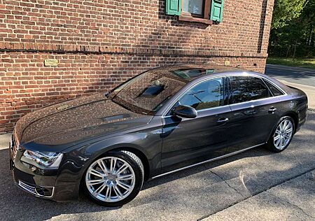 Audi A8 6.3 FSI W12 quattro Lang ehem.NP 185.000.-